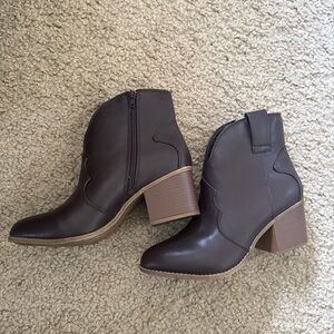 Sonoma Dark Brown Block Heel Ankle Boots